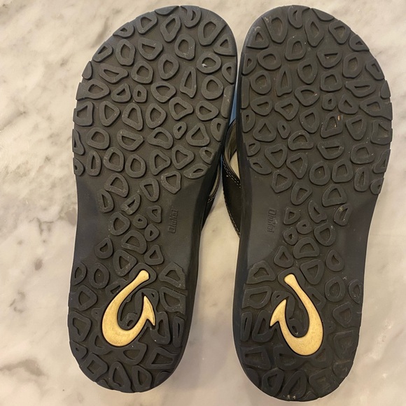 OluKai Dark Charcoal “dark shadow”Leather Thong Sandals, size 10 main image 7
